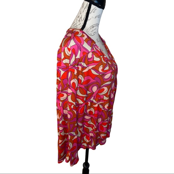 Venus Top - Picture 3 of 6